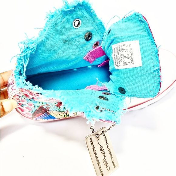 Ed Hardy - Picture 9 of 11